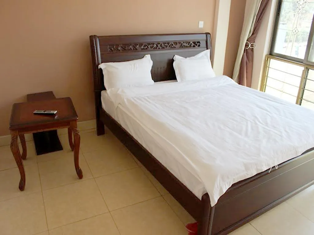 Eight Winx Hotel Kampala 3*,