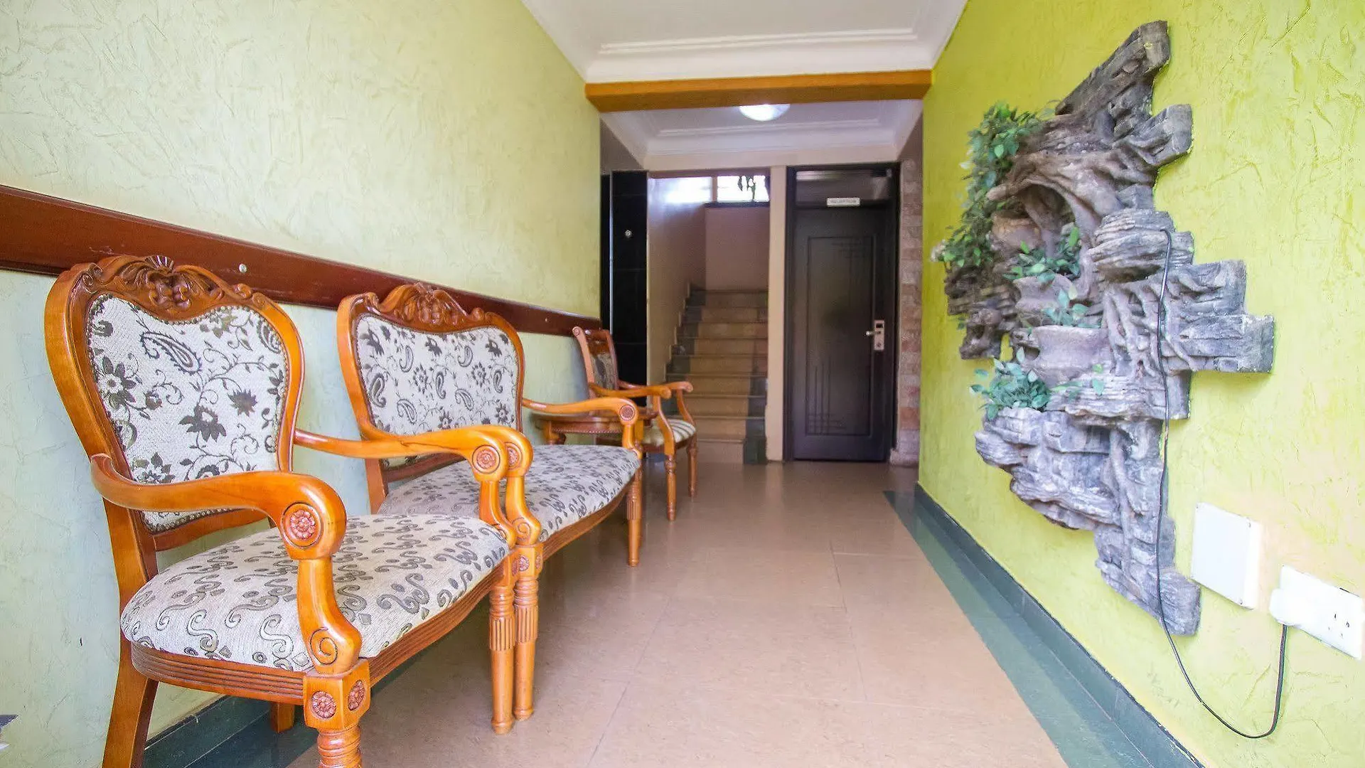 Eight Winx Hotel Kampala